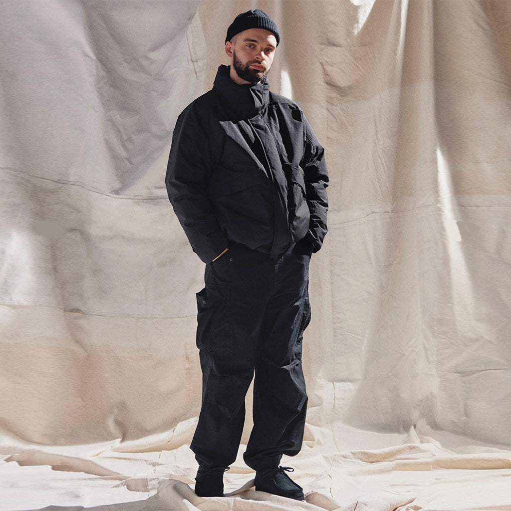 nanamica『GORE-TEX Short Down Jacket』(Black)