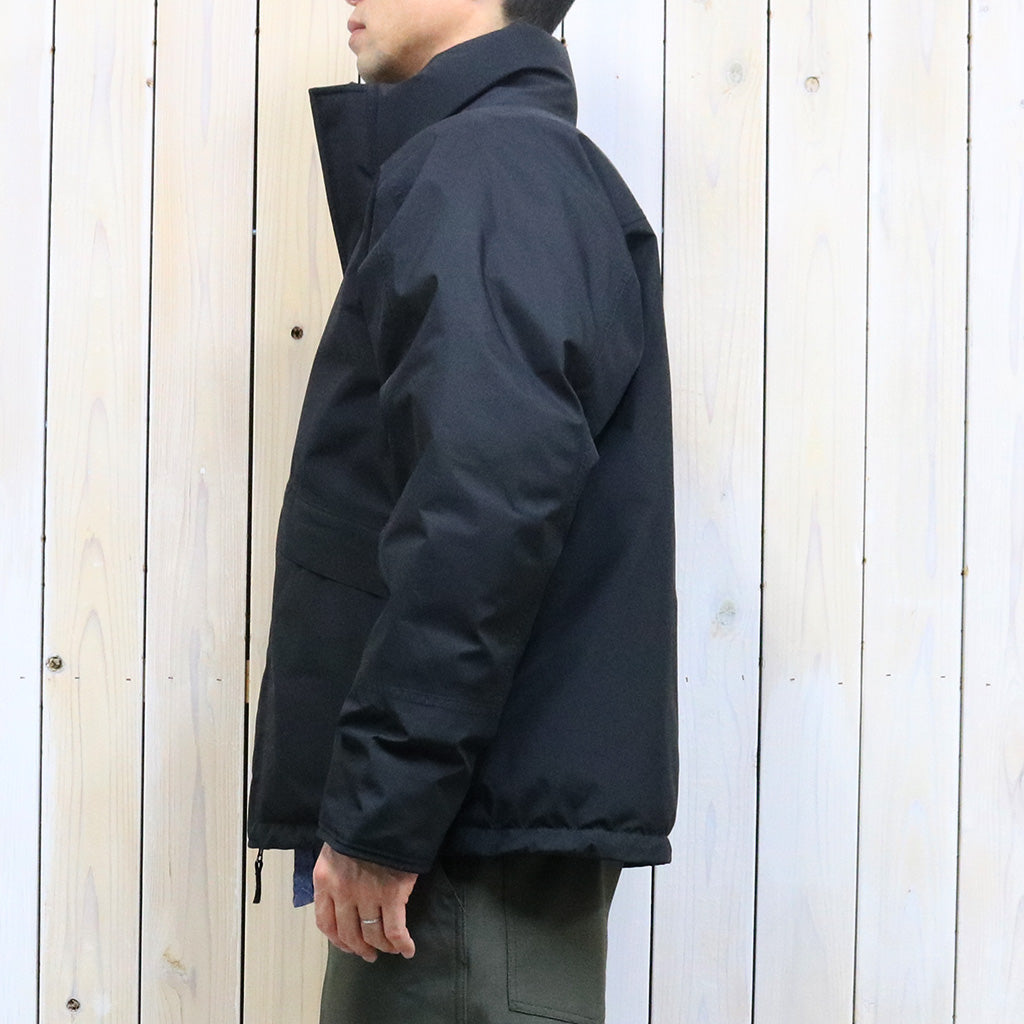 nanamica『GORE-TEX Short Down Jacket』(Black)