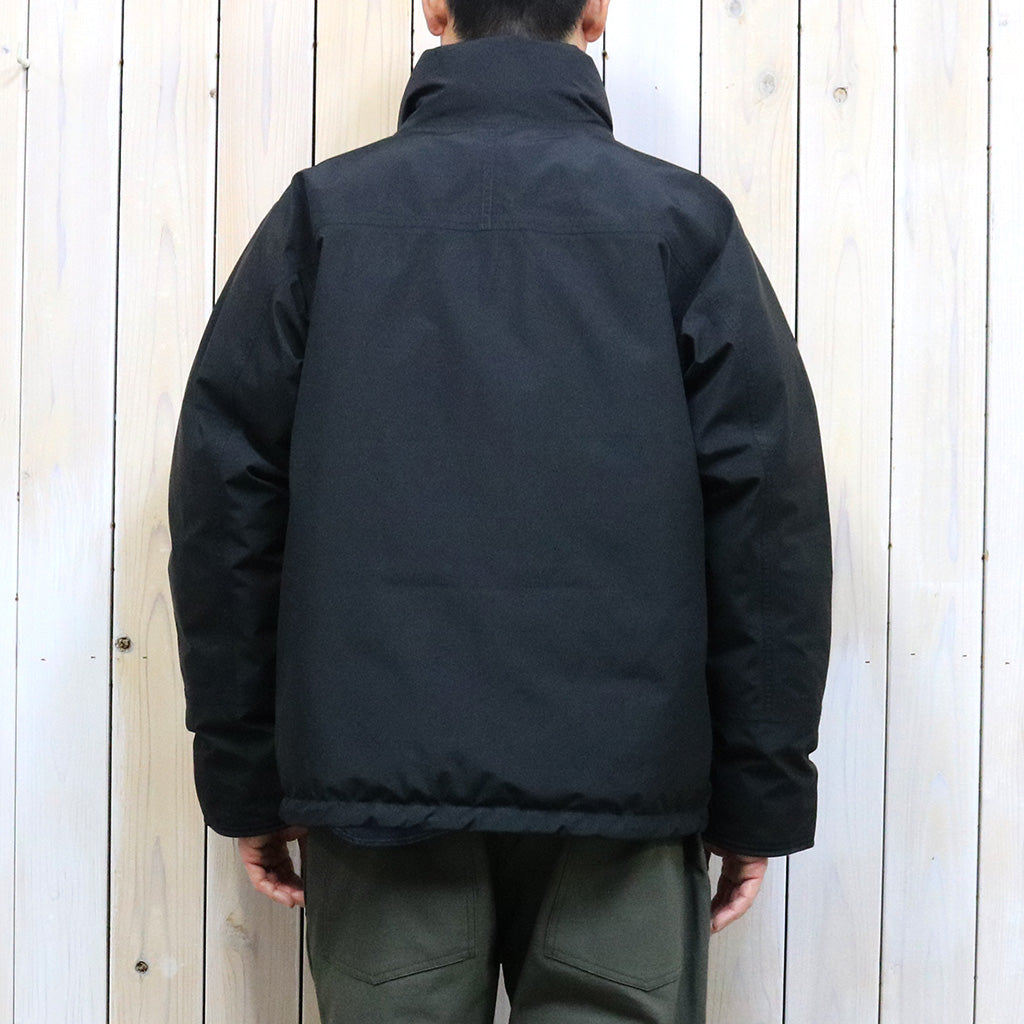 nanamica『GORE-TEX Short Down Jacket』(Black)
