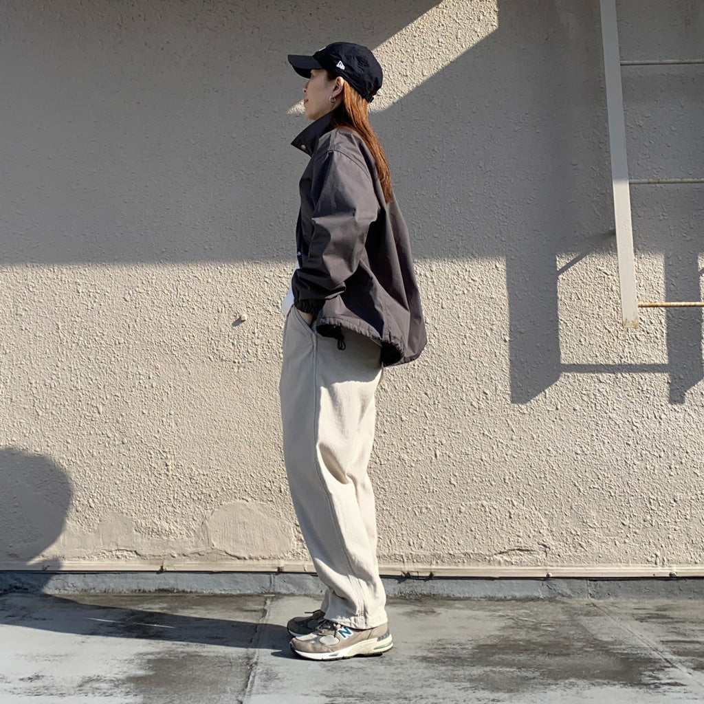 THE NORTH FACE PURPLE LABEL『Uncut Corduroy Wide Tapered Field Pants』(Light Beige)