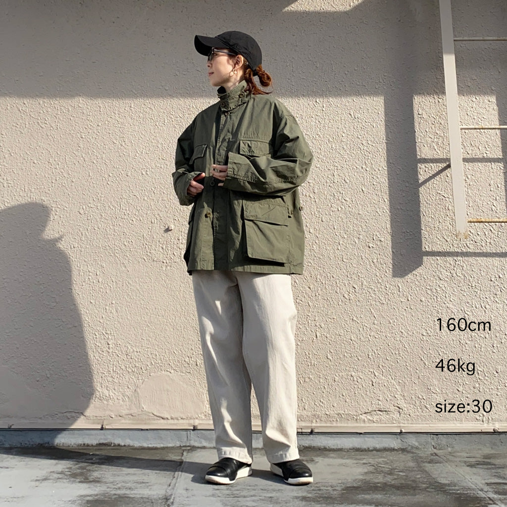 THE NORTH FACE PURPLE LABEL『Uncut Corduroy Wide Tapered Field Pants』(Light Beige)