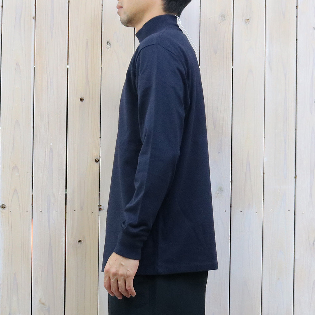 nanamica『L/S Mock Neck Tee』(Navy)