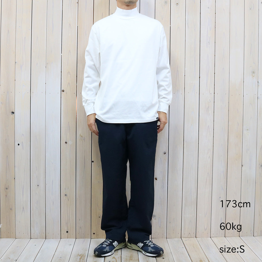 nanamica『L/S Mock Neck Tee』(White)