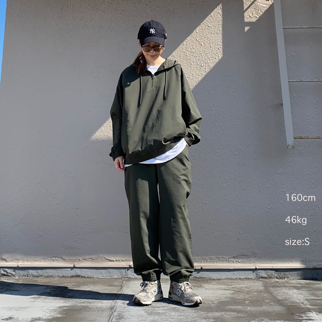 nanamica『ALPHADRY Hoodie』(Olive)