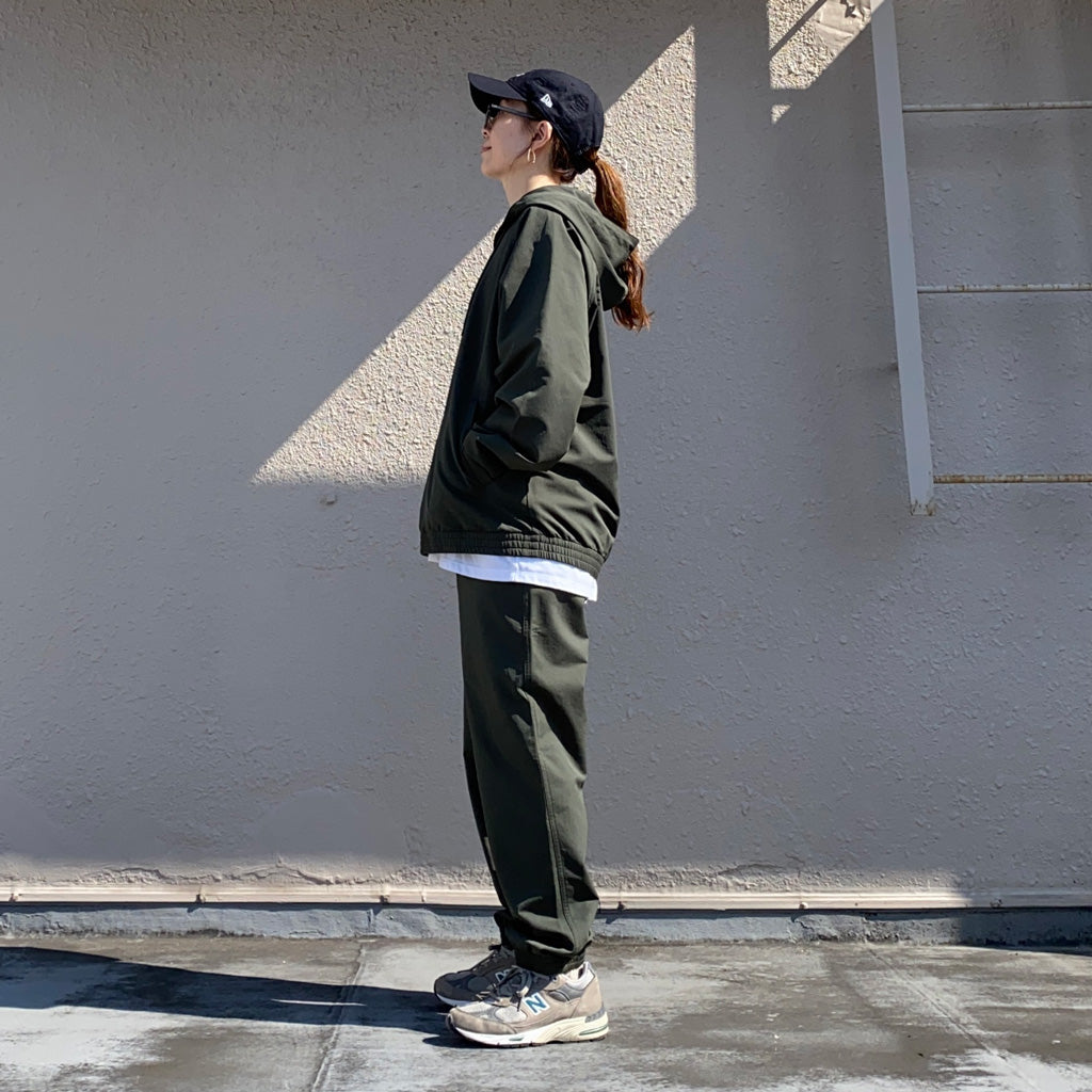 nanamica『ALPHADRY Jogger Pants』(Olive)