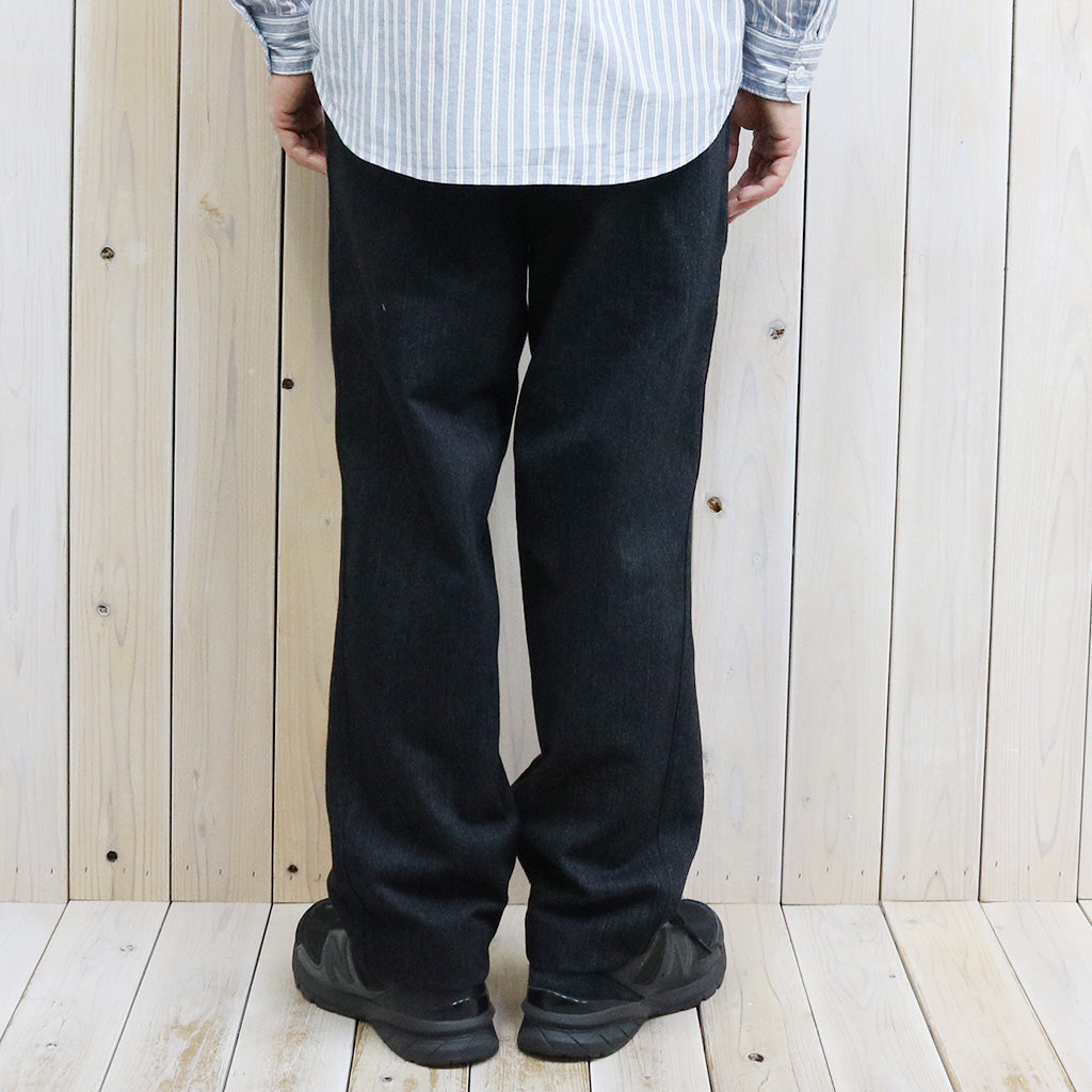nanamica『Wide Denim Pants』(Black) (S25SC085)