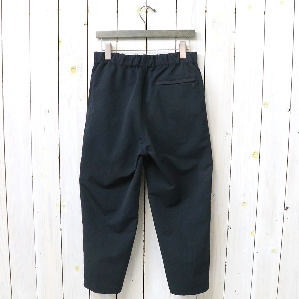 nanamica『ALPHADRY Cropped Pants』(Black)