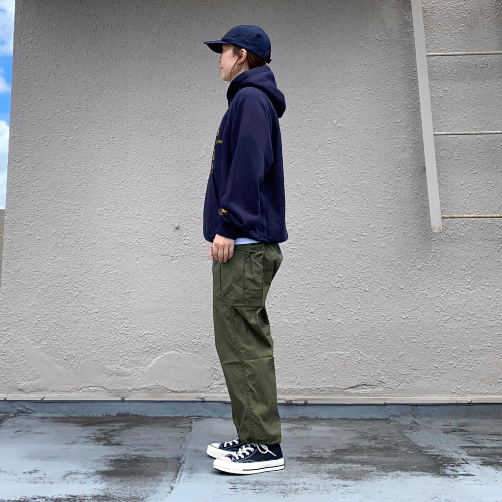 ENGINEERED GARMENTS : Raglan Hoodie-Woods (Navy)