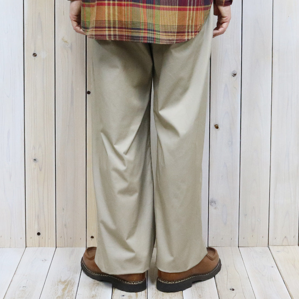 ENGINEERED GARMENTS『Officer Pant-High Count Twill』(Khaki)