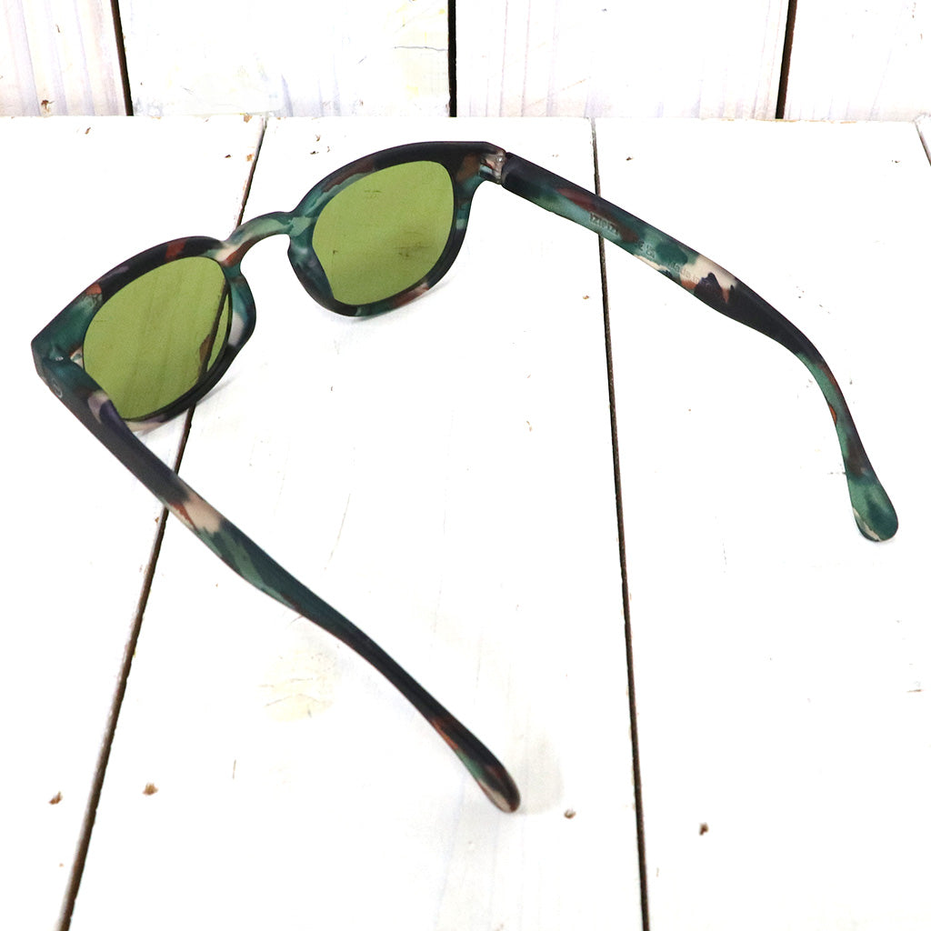 ENGINEERED GARMENTS×IZIPIZI『SUN - #C』
