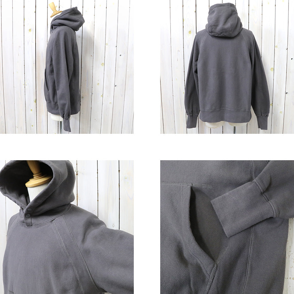 ENGINEERED GARMENTS『Raglan Hoody-12oz Cotton Fleece』(Graphite)