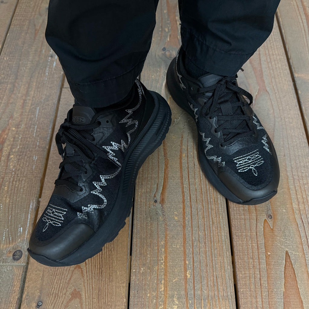 ENGINEERED GARMENTS×KEEN : WK500 (Black)