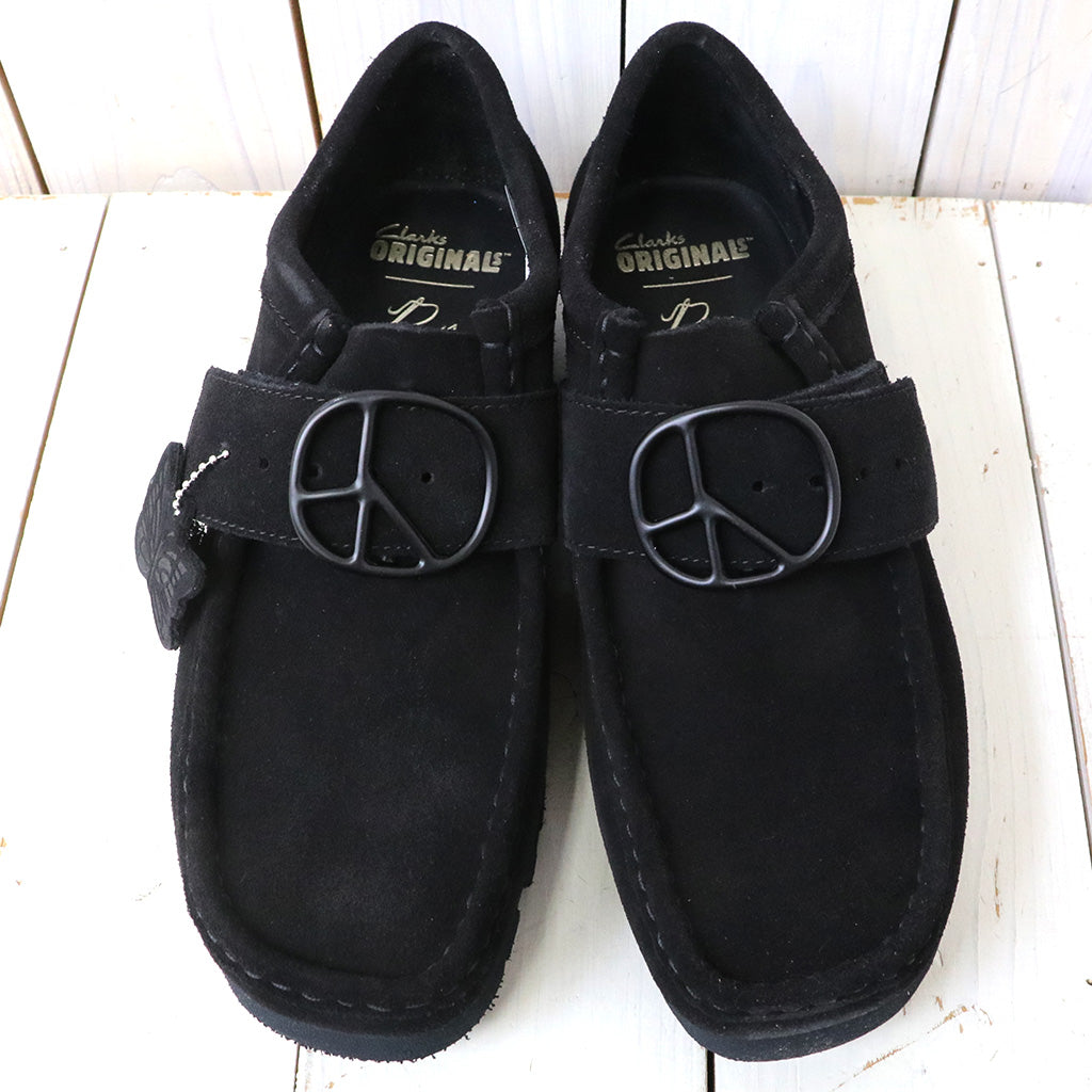 Needles×Clarks『Wallabee-Peace Buckle』(Black Suede)