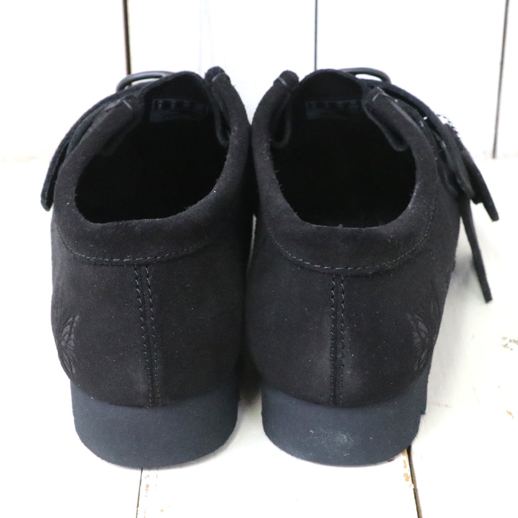 Needles×Clarks『Wallabee-Peace Buckle』(Black Suede)