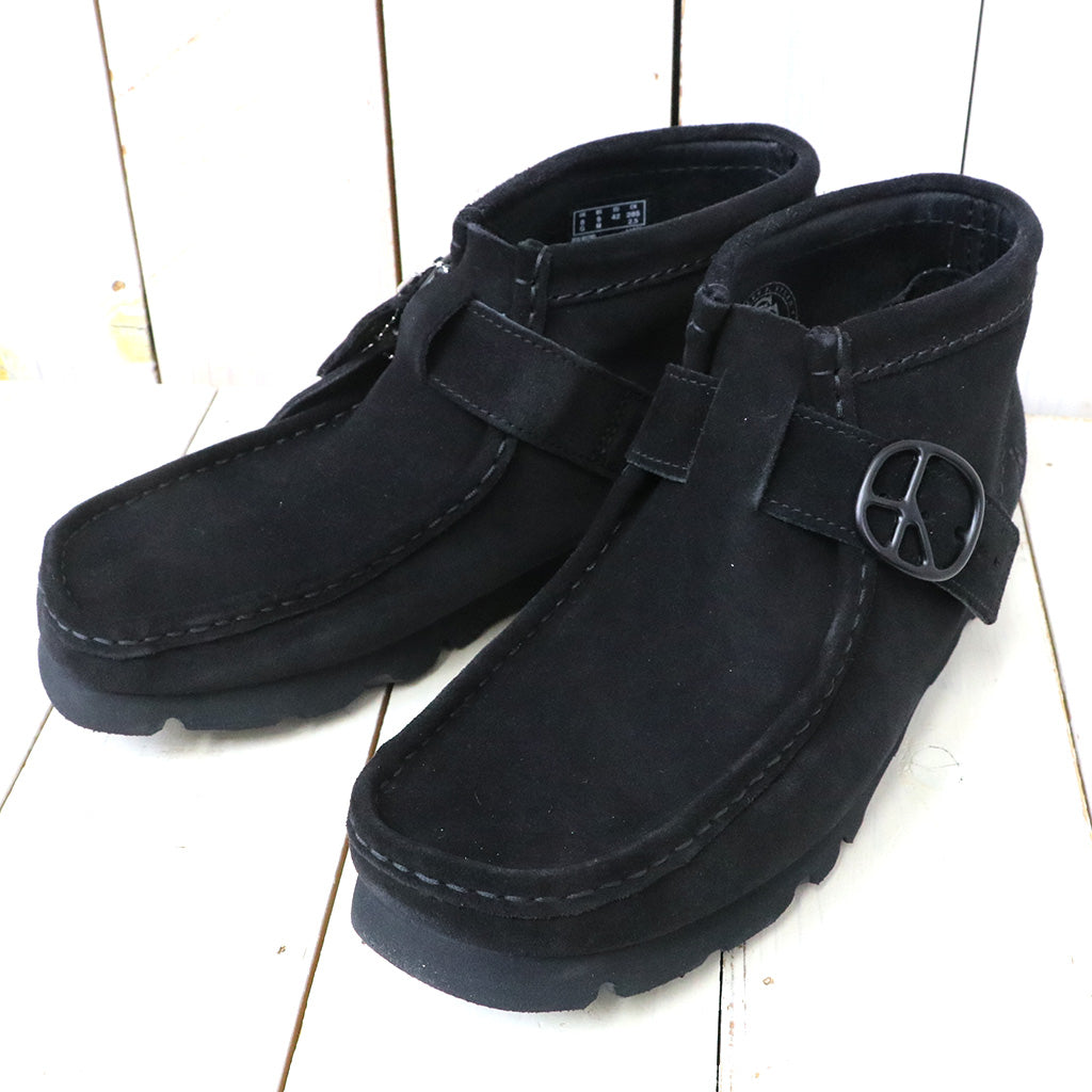 Needles×Clarks『Wallabee BT -Peace Buckle』(Black Suede)