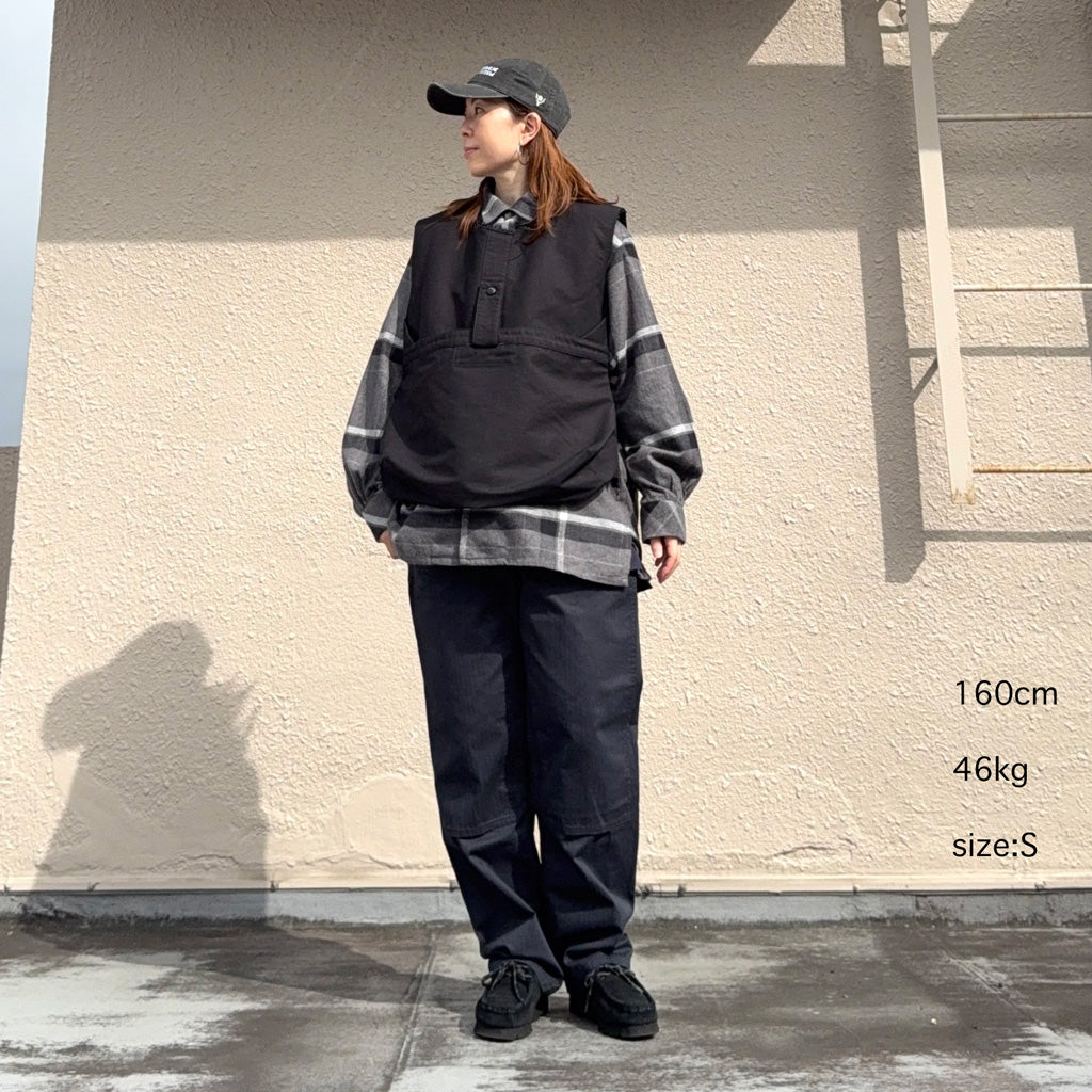 ENGINEERED GARMENTS : Newsboy Vest-Cotton Double Cloth (Black)