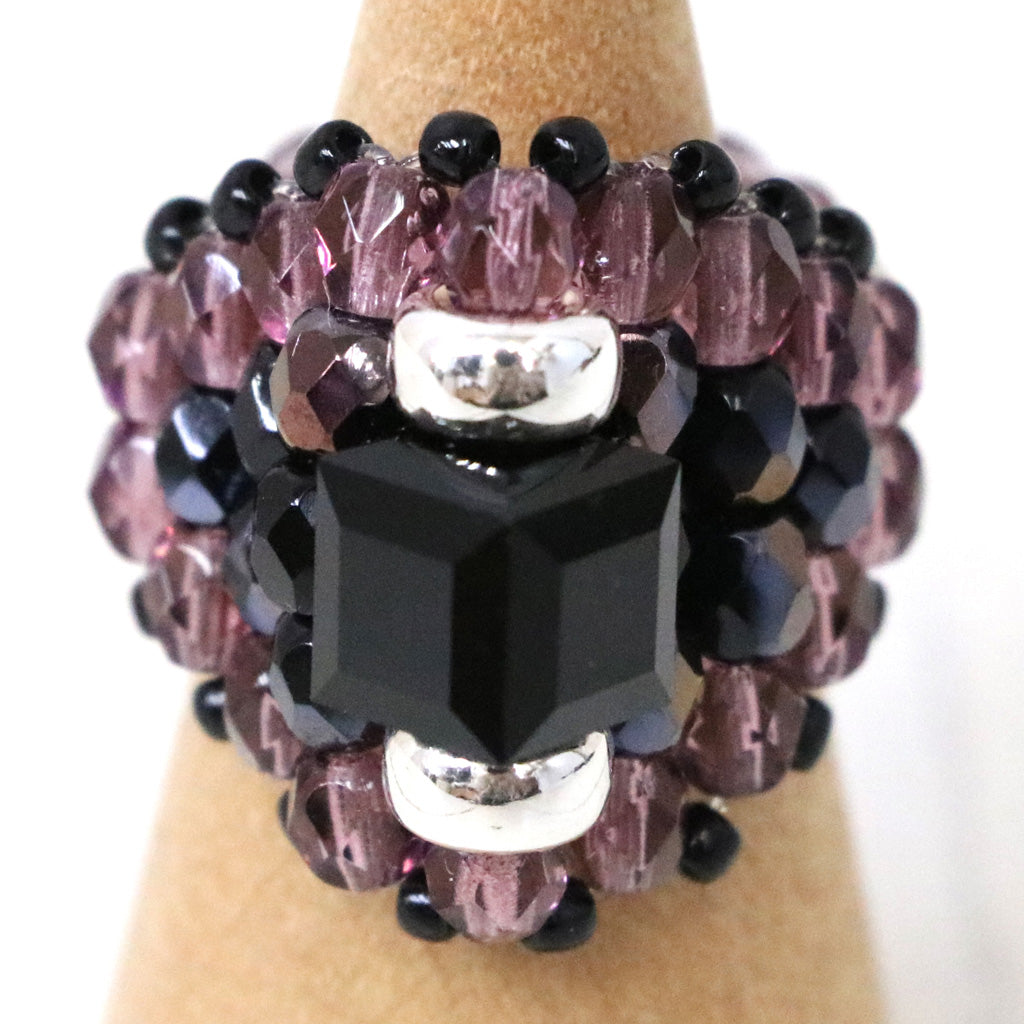 【SALE50%OFF】NeedlesxTie A Knot : Square Crystal Beads Ring (Black/Purple)