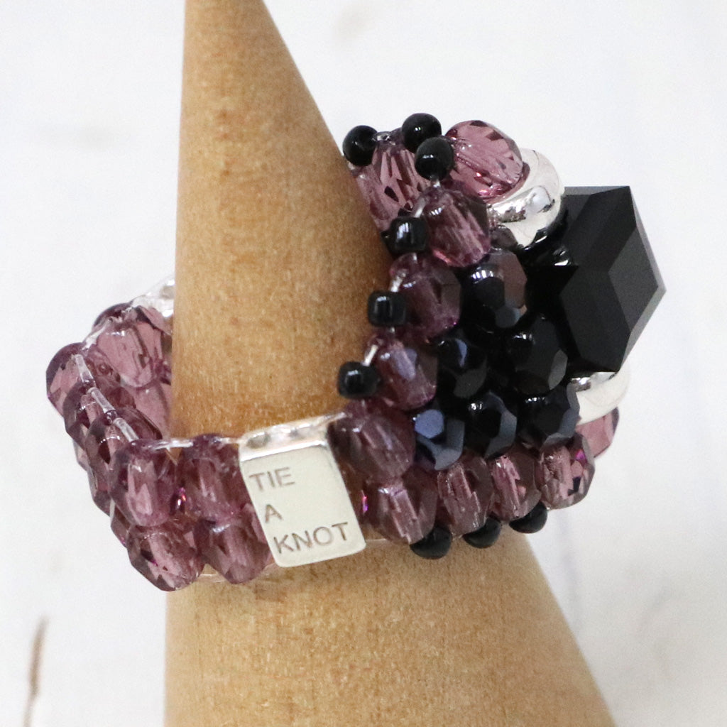 【SALE50%OFF】NeedlesxTie A Knot : Square Crystal Beads Ring (Black/Purple)