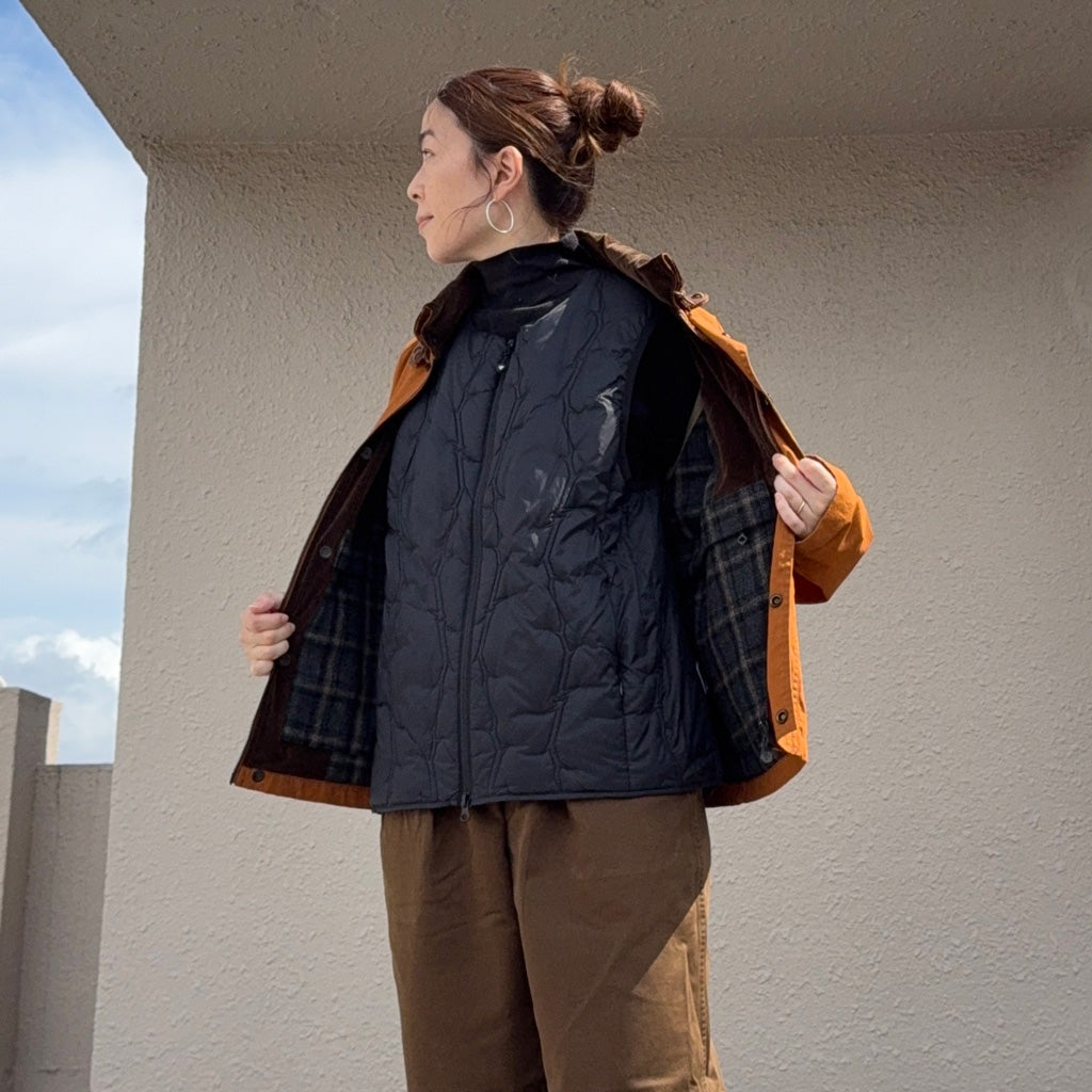 SOUTH2 WEST8xTAION : Inner Down Vest (Black)