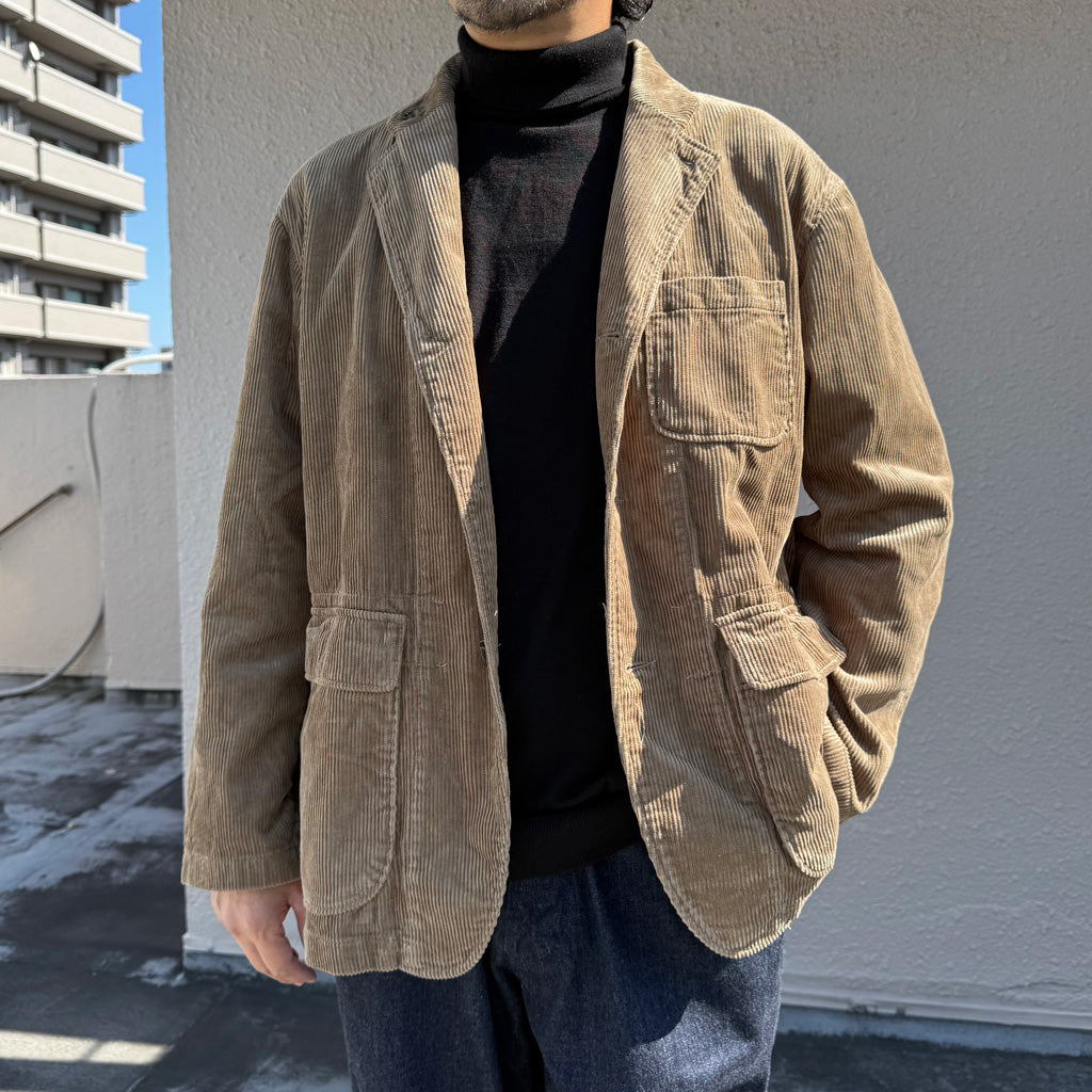 ENGINEERED GARMENTS : Loiter Jacket-8W Corduroy (Khaki)