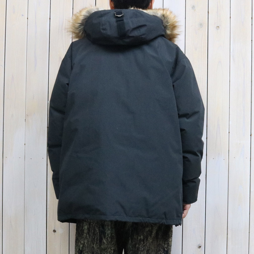 SOUTH2 WEST8xNanga : Tenkara Down Jacket-HINOC (Black)