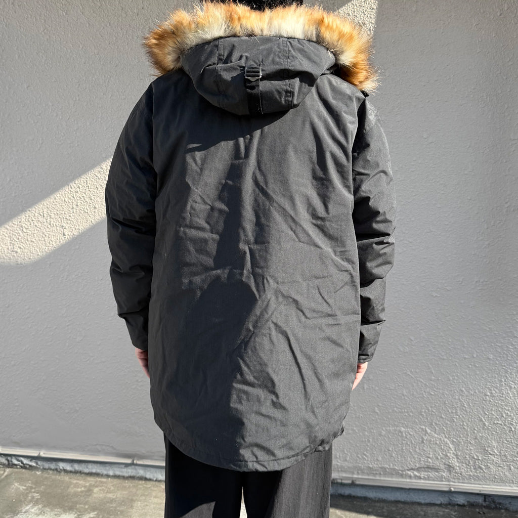 SOUTH2 WEST8xNanga : Tenkara Down Jacket-HINOC (Black)