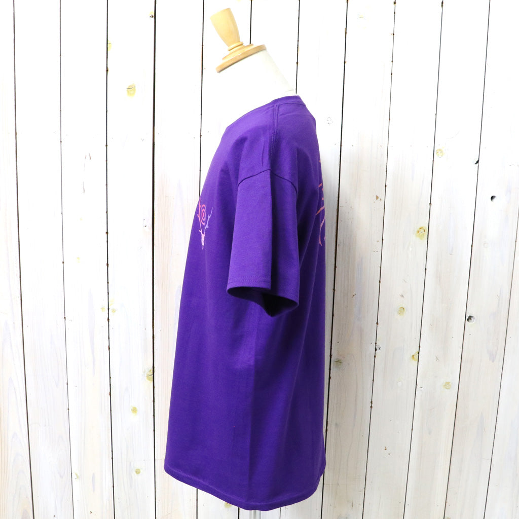 SOUTH2 WEST8 : S/S Crew Neck Tee-Skull & Target Gradation (Purple)