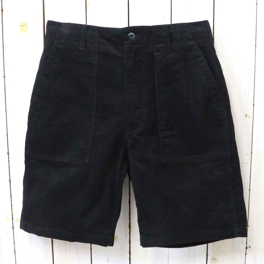 ENGINEERED GARMENTS : Fatigue Short-14W Corduroy (Black)