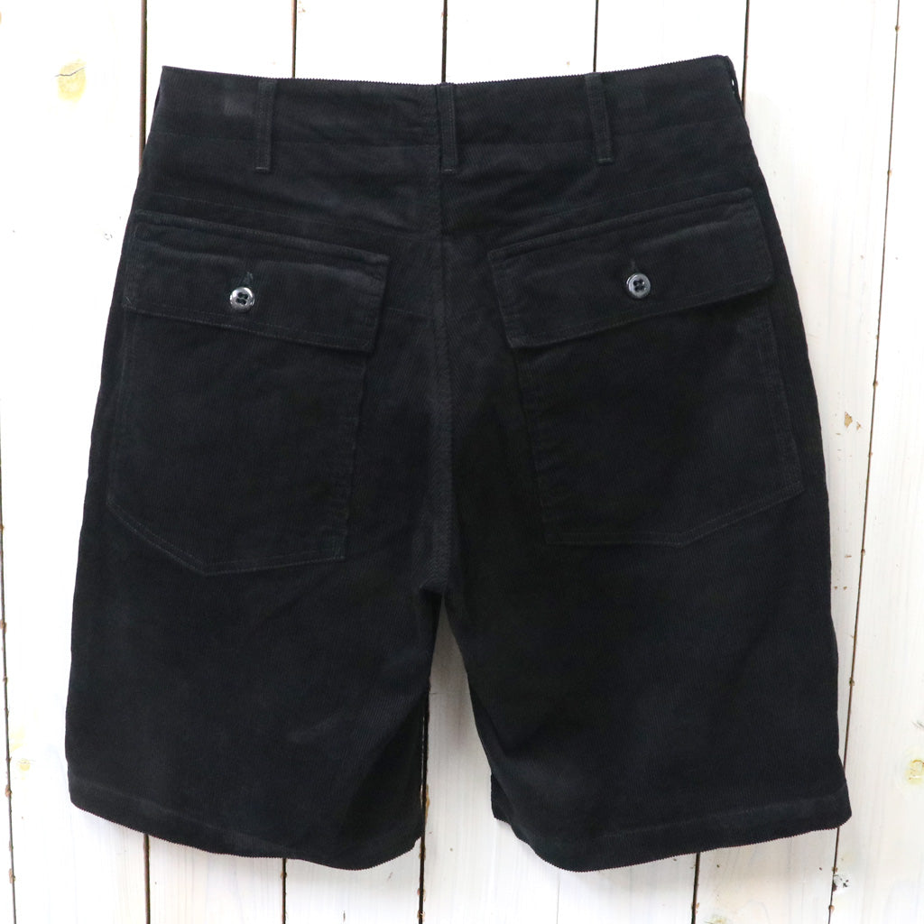 ENGINEERED GARMENTS : Fatigue Short-14W Corduroy (Black)