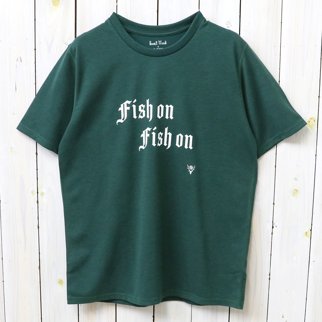【SALE30%OFF】SOUTH2 WEST8 : S/S Crew Neck Tee-FISH ON