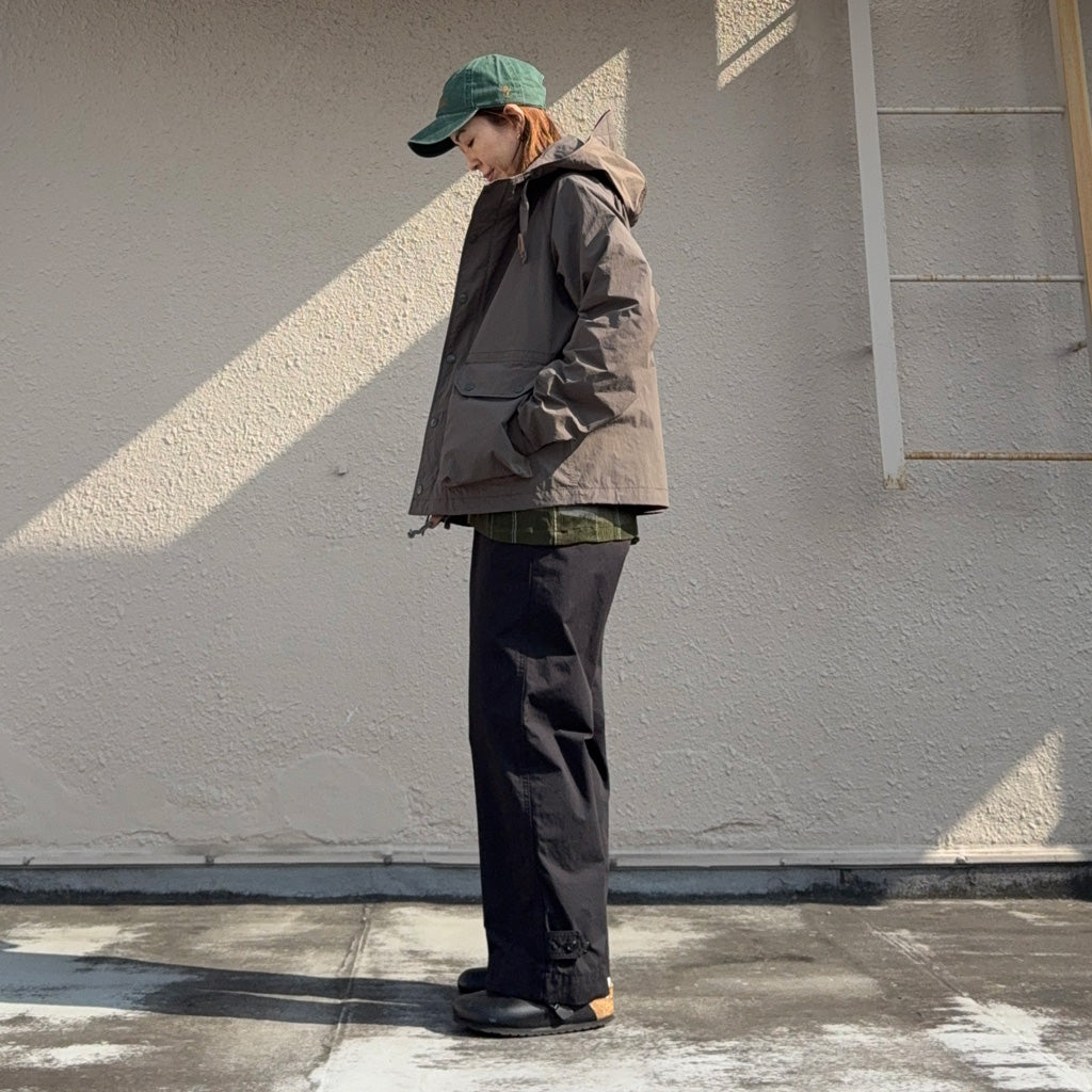 ENGINEERED GARMENTS : Lt Parka-Polyester Taslan (Olive)