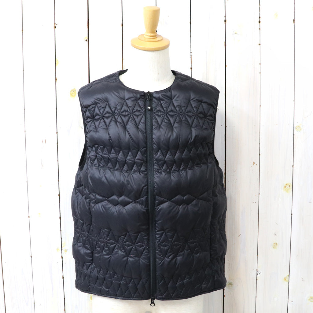 SOUTH2 WEST8xTAION : Inner Down Vest (Black)