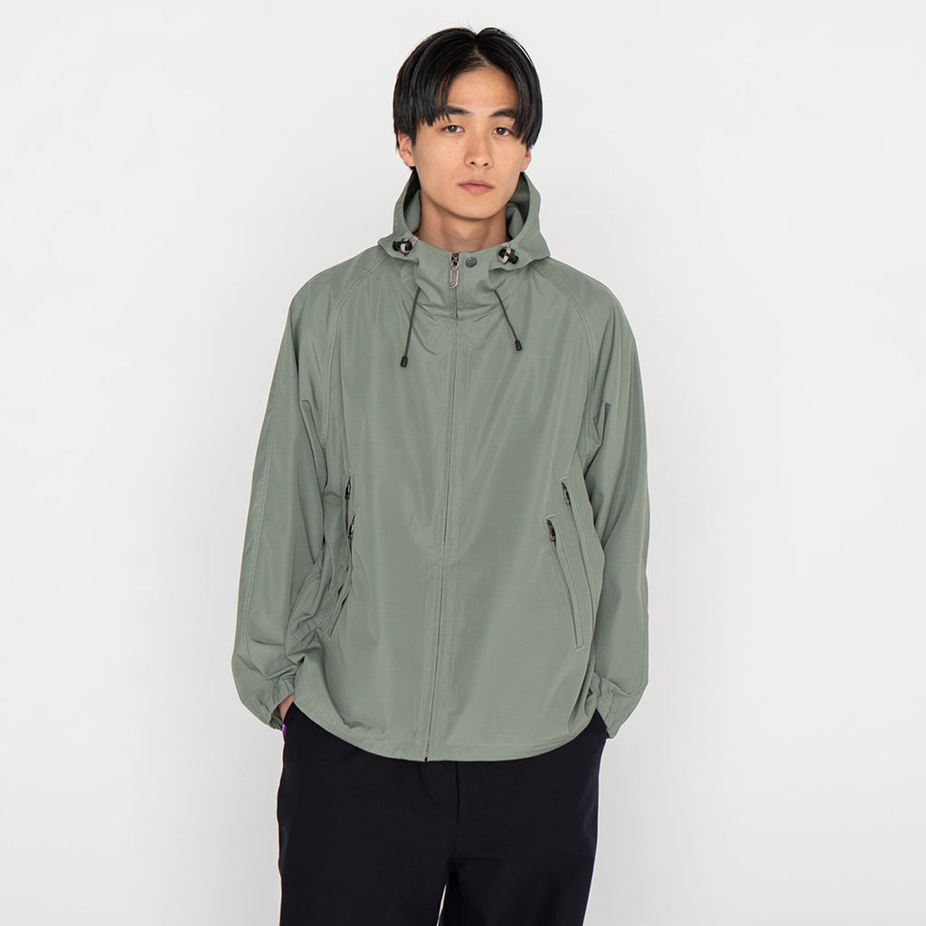 THE NORTH FACE PURPLE LABEL『Mountain Wind Parka』(Sage Green)
