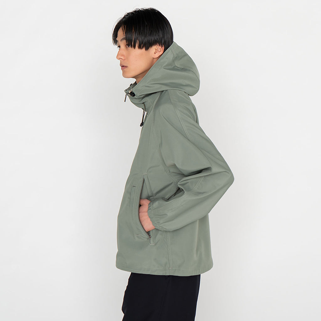 THE NORTH FACE PURPLE LABEL『Mountain Wind Parka』(Sage Green)