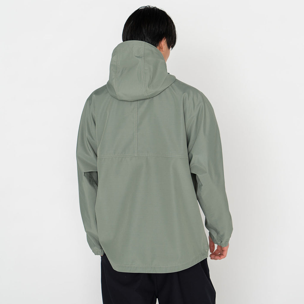 THE NORTH FACE PURPLE LABEL『Mountain Wind Parka』(Sage Green)