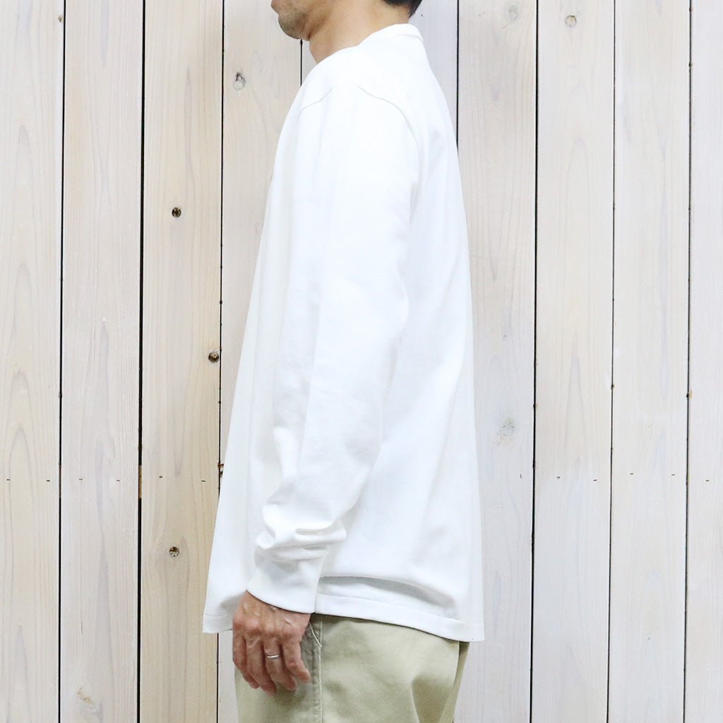 POLO RALPH LAUREN『クラシックフィット ヘビーウェイト ロングスリーブTシャツ』(WHITE)