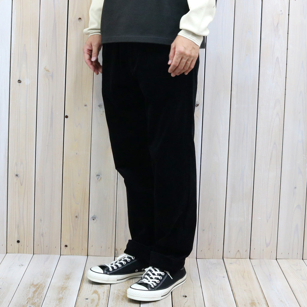 POLO RALPH LAUREN : RELAXED FIT CORDUROY WHITMAN CHINO PLEATED PANTS (POLO BLACK)