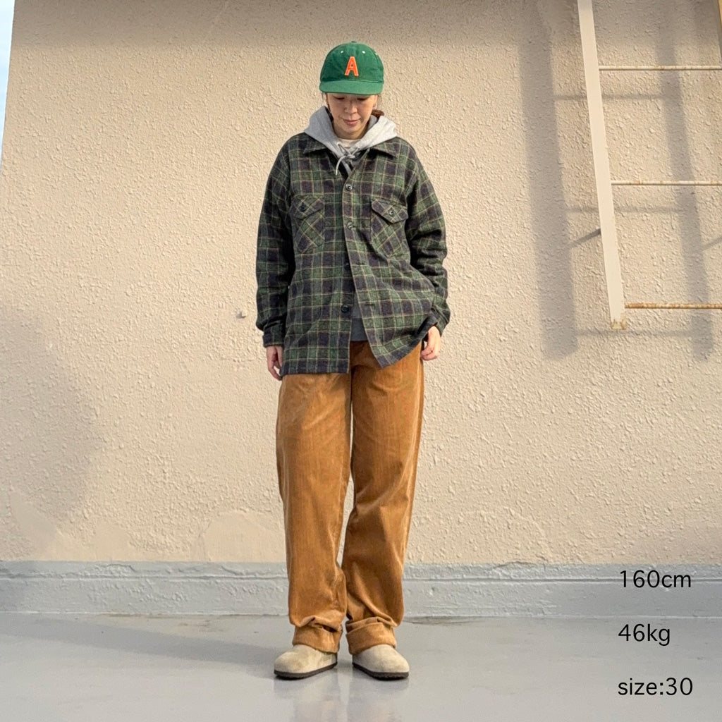 POLO RALPH LAUREN : RELAXED FIT CORDUROY WHITMAN CHINO PLEATED PANTS (GOLDEN BROWN)
