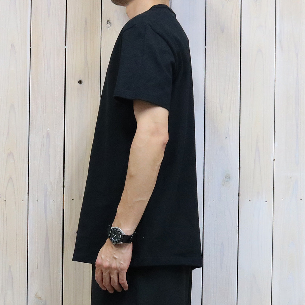 POLO RALPH LAUREN『クラシックフィット ヘビーウェイト Tシャツ』(BLACK)