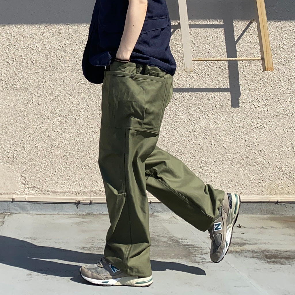 SASSAFRAS『OVERGROWN PANTS(BACK SATIN)』(OLIVE)