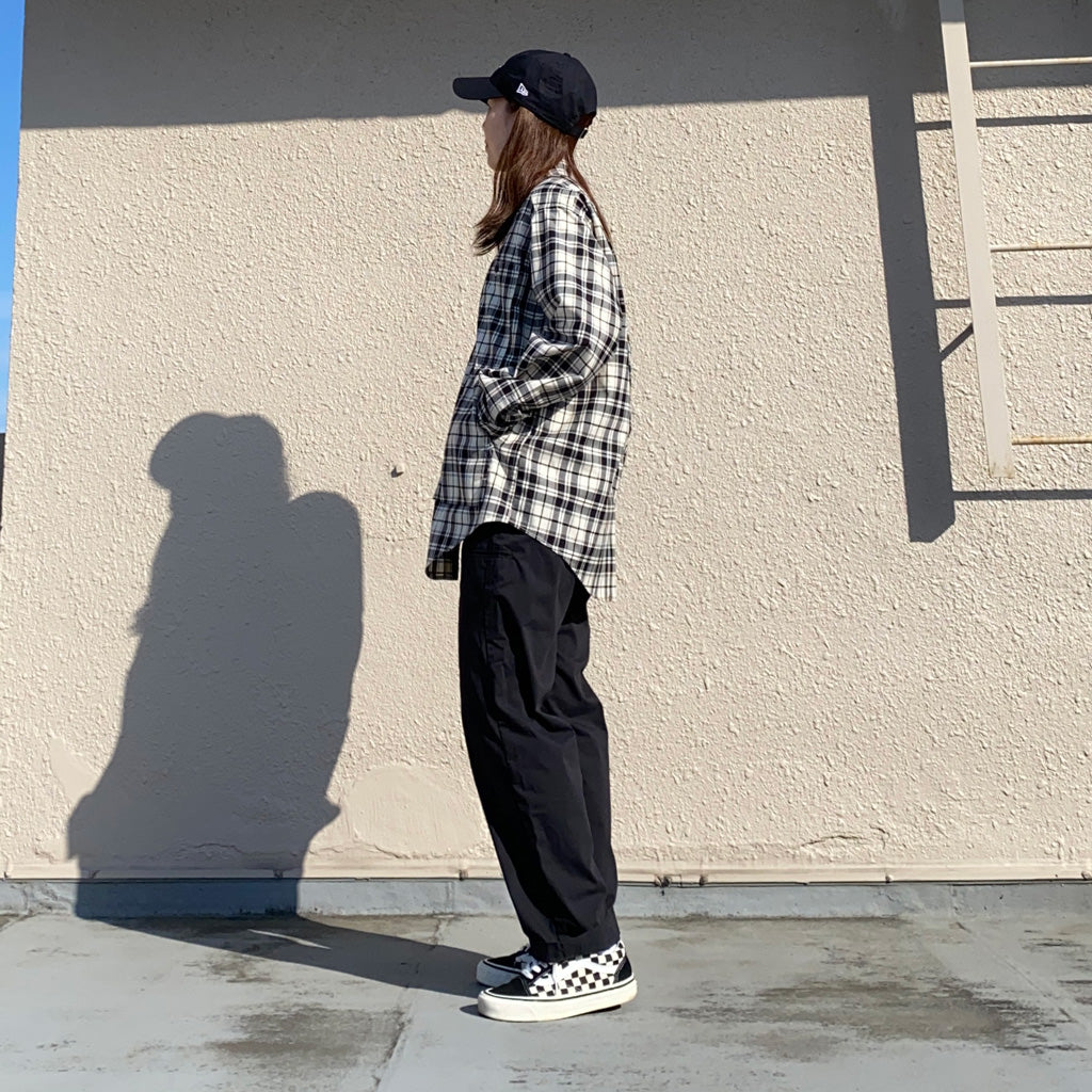 SASSAFRAS『FEEL SUN HALF(BROAD CHECK)』(WHITE/BLACK)