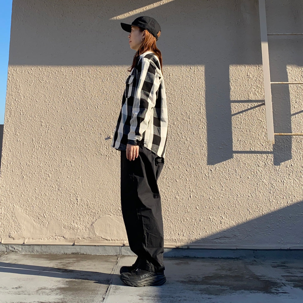 SASSAFRAS『GARDENER SHIRT(CLASSIC FLANNEL)』(WHITE/BLACK)