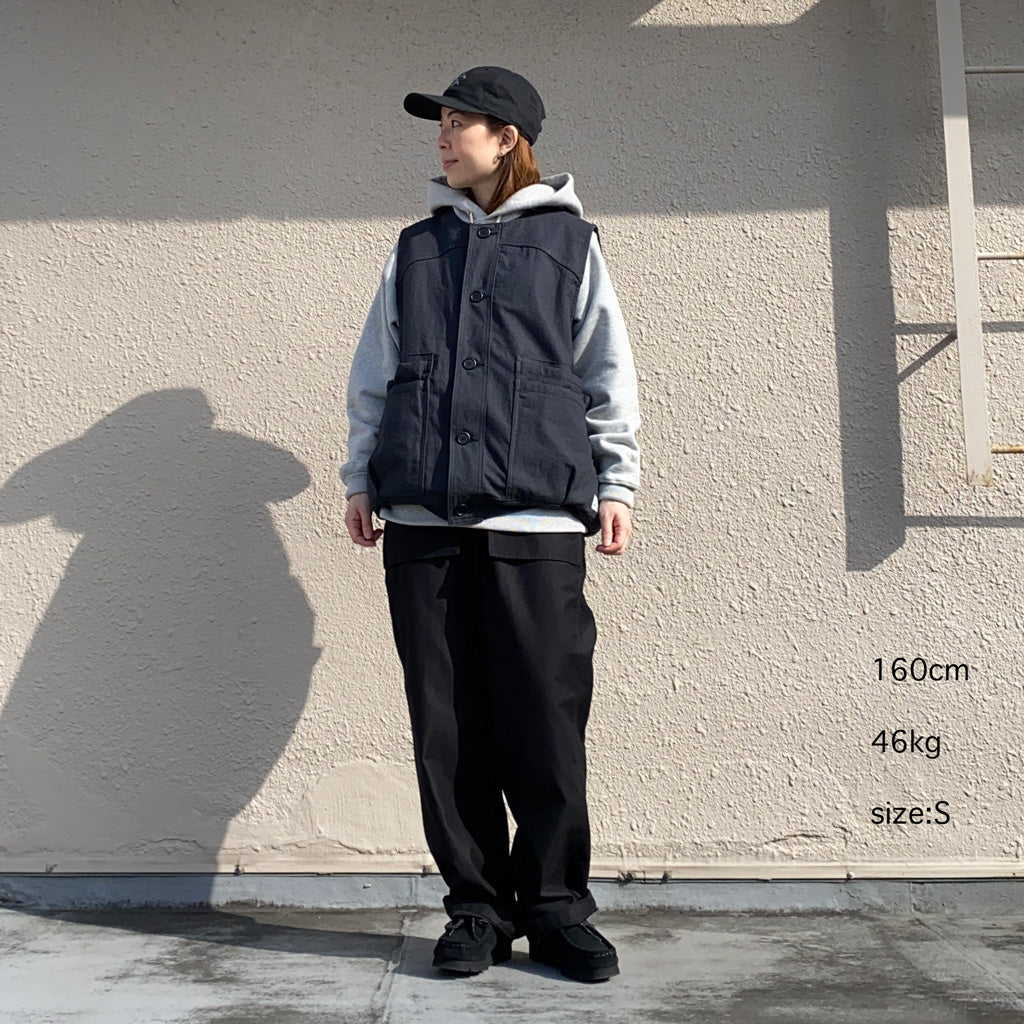 SASSAFRAS『OVERGROWN HIKER VEST(L/R COTTON CANVAS)』(BLACK)