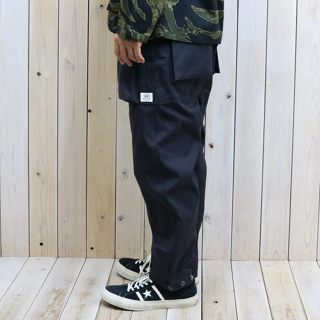 SASSAFRAS『DIGS CREW PANTS 4/5(DUCK)』(CHARCOAL)