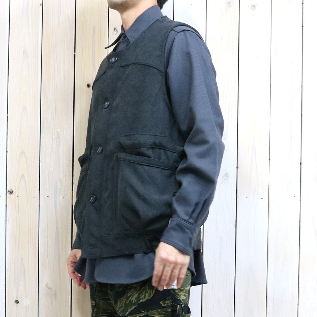 SASSAFRAS『OVERGROWN HIKER VEST(ACTIVE CORDUROY)』(BLACK)