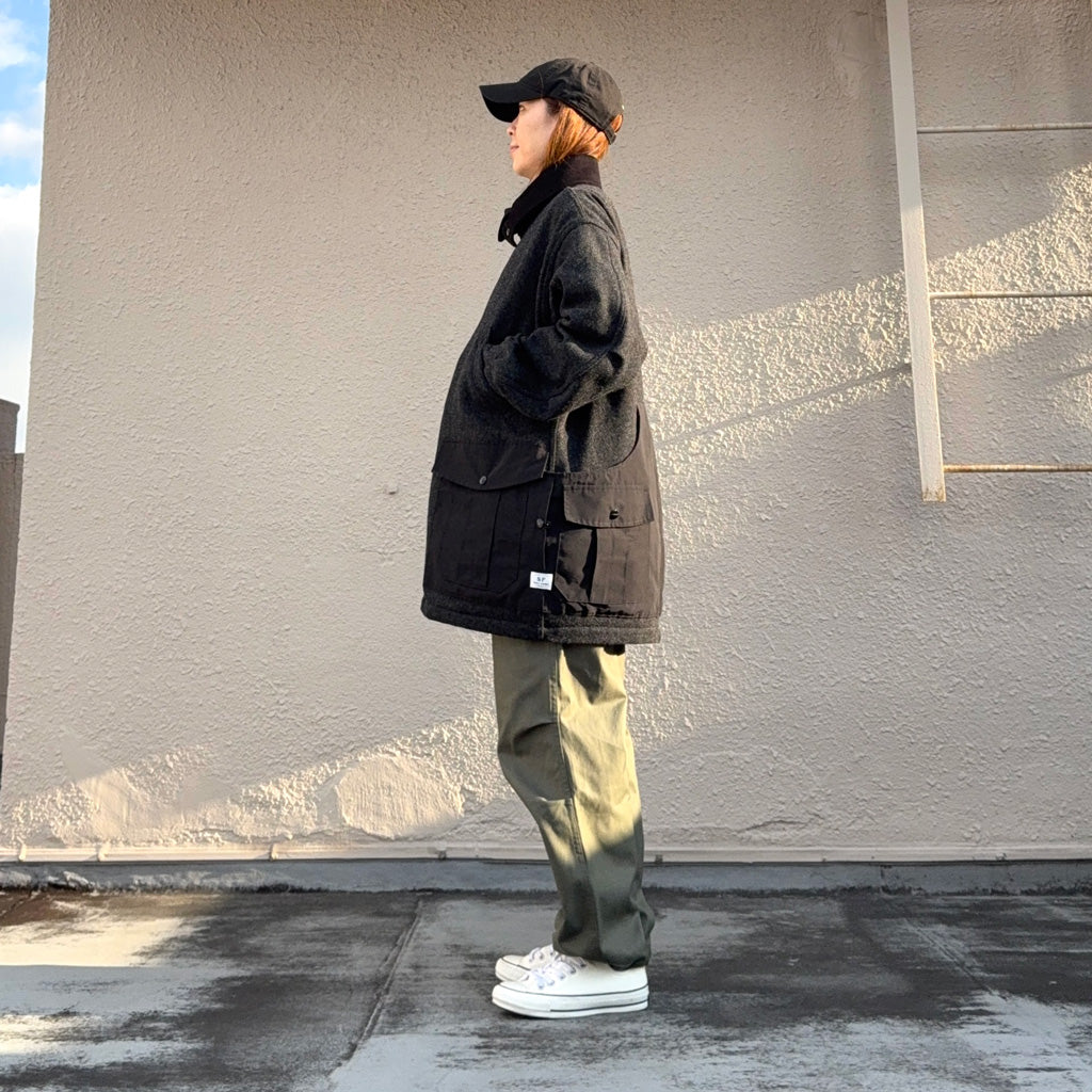 SASSAFRAS『BOTANICAL SCOUT TUBE COAT(HERRINGBONE BLANKET)』(CHARCOAL)