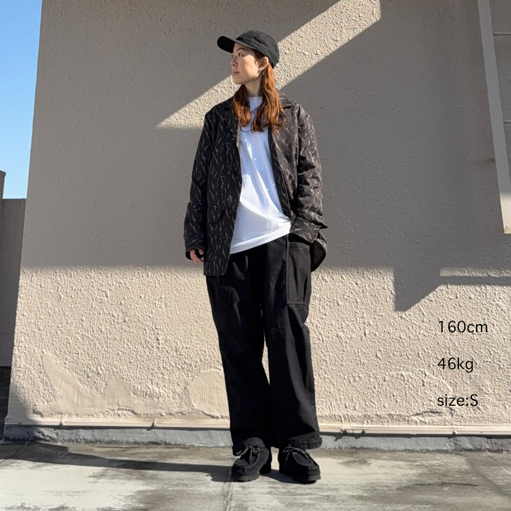 SASSAFRAS : OVERGROWN PANTS 4/5(BACK SATIN) (BLACK)