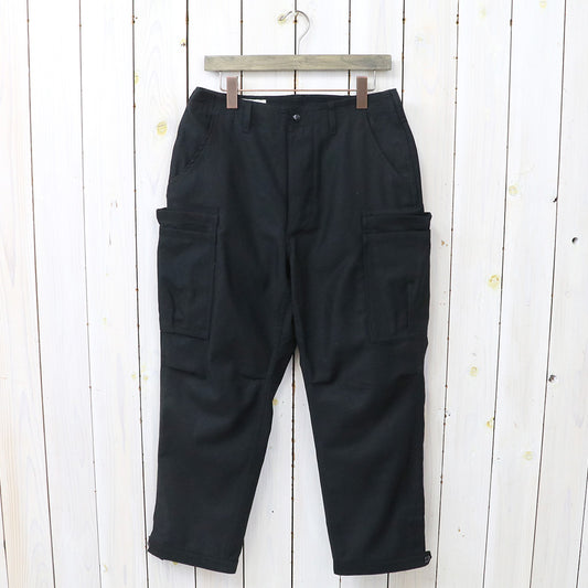 SASSAFRAS『OVERGROWN PANTS 4/5(BACK SATIN)』(BLACK)