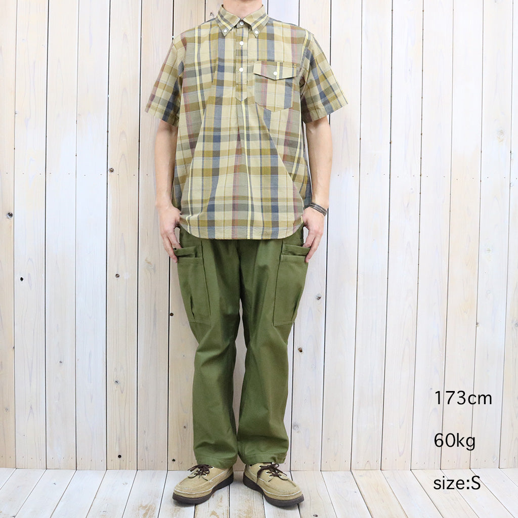 SASSAFRAS : OVERGROWN PANTS 4/5(BACK SATIN) (OLIVE)