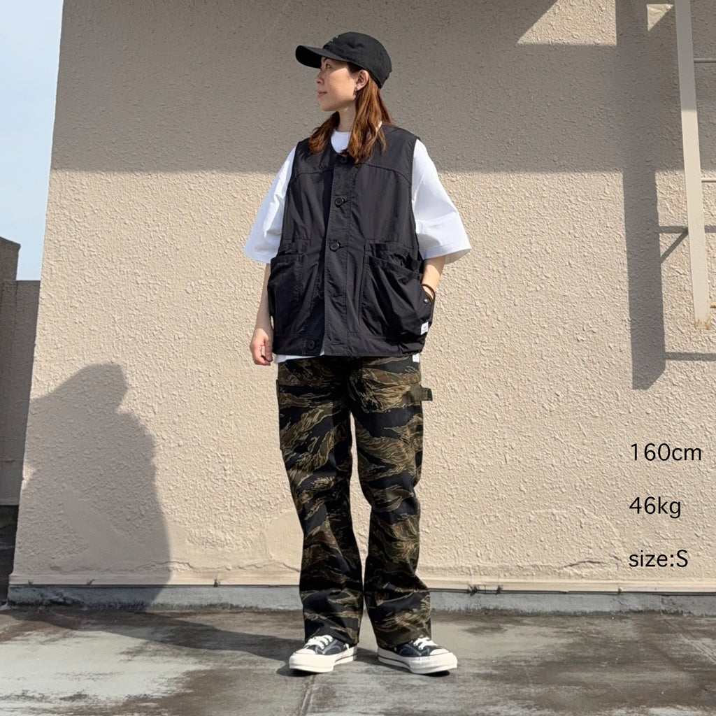 SASSAFRAS『OVERGROWN HIKER VEST(TREK NYLON』(BLACK)